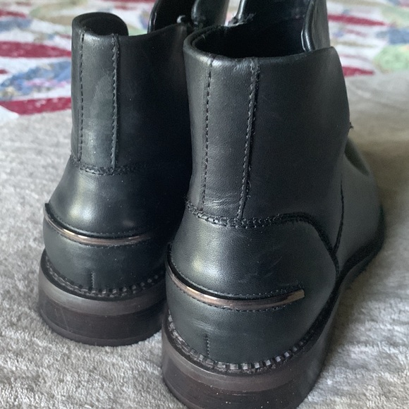 NWOT Franco Sarto black leather booties Women’s 6 - Picture 4 of 4